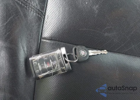 2008 Cadillac Escalade Standard из США, поврежденный, VIN 1GYEC63868R143876